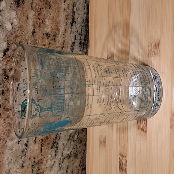 Gin Cocktail Recipe Glass - Picture 9 of 12